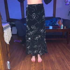 Tribal Patterned Maxi Ruffle Skirt